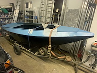 Sloep met motor en trailer - afbeelding 7 van  13