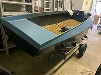 Sloep met motor en trailer - afbeelding 9 van  13