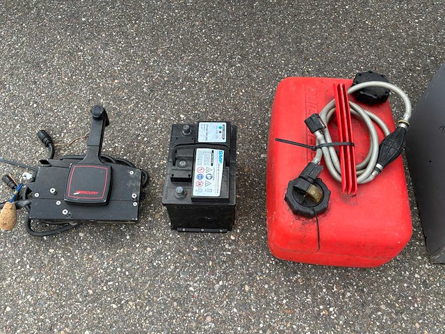 Sloep met trailer en motor - afbeelding 14 van  34