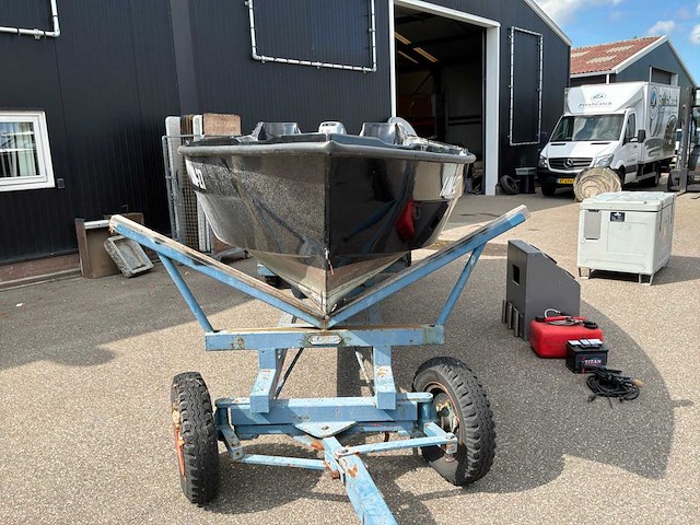 Sloep met trailer en motor - afbeelding 12 van  34