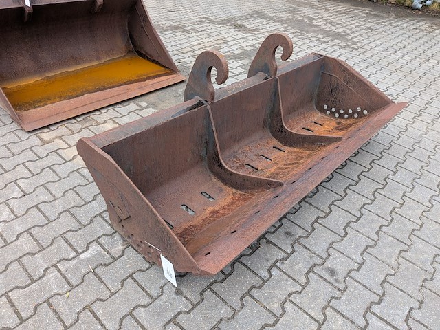 Slootbak grondbak, verachtert - afbeelding 1 van  14