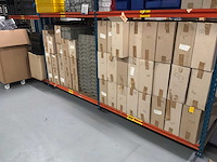 Slp magazijnstelling met diverse magazijnbakken - afbeelding 17 van  22