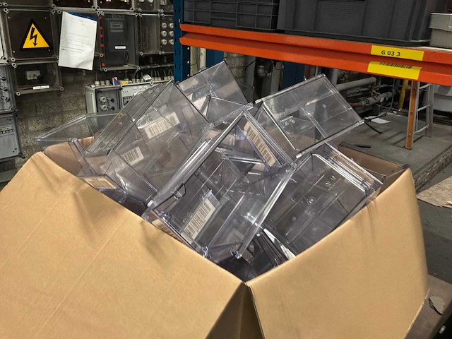 Slp magazijnstelling met diverse magazijnbakken - afbeelding 21 van  22