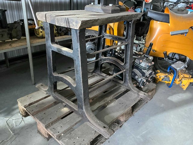 Sm 7 manuele kolomboormachine - afbeelding 3 van  3