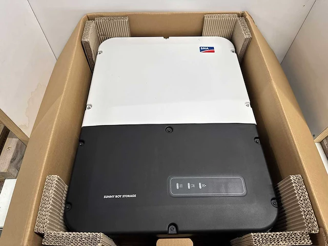 Sma - sbs5.0-10 - omvormer (5kw) - afbeelding 2 van  5