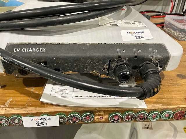 Sma ev lader - afbeelding 3 van  3