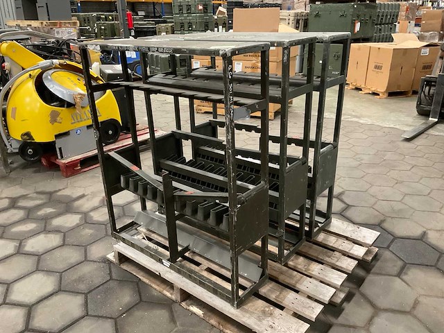 Small arms storage rack (3x) - afbeelding 1 van  6
