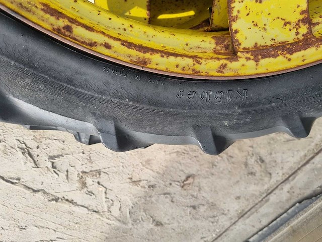 Smalle bandenset - afbeelding 2 van  2