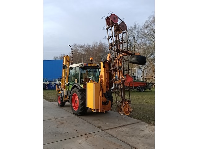 Smalspoor tractor, claas, nectis 247vl met maai hark installatie, 2009 - afbeelding 26 van  31