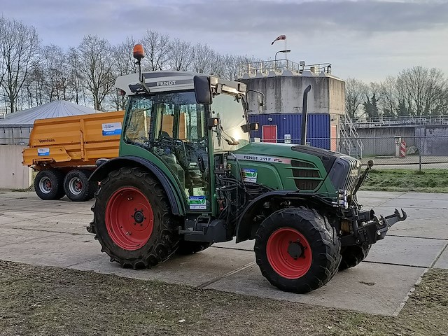 Smalspoor tractor, fendt, 211f vario tms, 2010 - afbeelding 2 van  39