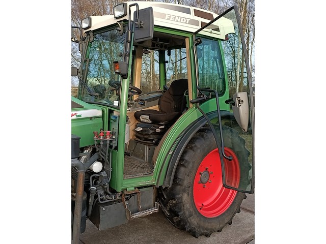 Smalspoor tractor, fendt, 211f vario tms, 2010 - afbeelding 8 van  39