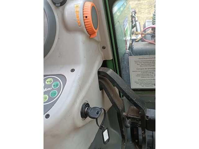 Smalspoor tractor, fendt, 211f vario tms, 2010 - afbeelding 14 van  39
