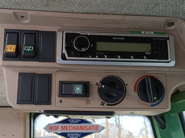 Smalspoor tractor, fendt, 211f vario tms, 2010 - afbeelding 19 van  39