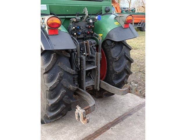 Smalspoor tractor, fendt, 211f vario tms, 2010 - afbeelding 21 van  39