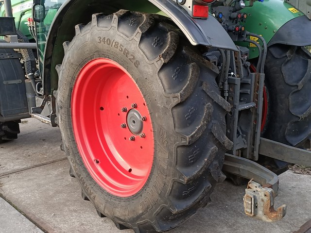 Smalspoor tractor, fendt, 211f vario tms, 2010 - afbeelding 29 van  39