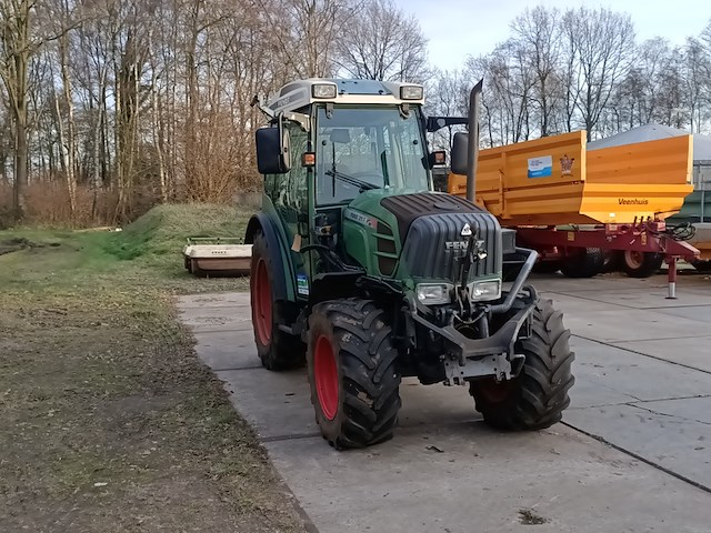 Smalspoor tractor, fendt, 211f vario tms, 2011 - afbeelding 7 van  42