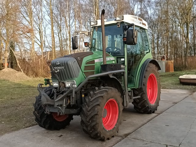 Smalspoor tractor, fendt, 211f vario tms, 2011 - afbeelding 9 van  42