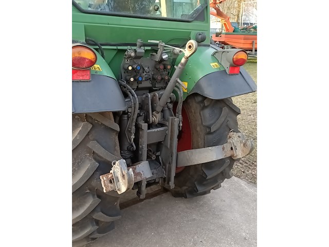 Smalspoor tractor, fendt, 211f vario tms, 2011 - afbeelding 22 van  42