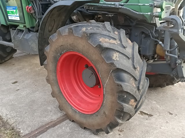 Smalspoor tractor, fendt, 211f vario tms, 2011 - afbeelding 25 van  42