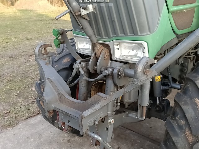 Smalspoor tractor, fendt, 211f vario tms, 2011 - afbeelding 30 van  42