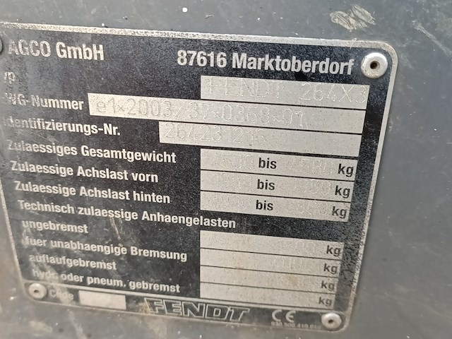 Smalspoor tractor, fendt, 211f vario tms, 2011 - afbeelding 32 van  42