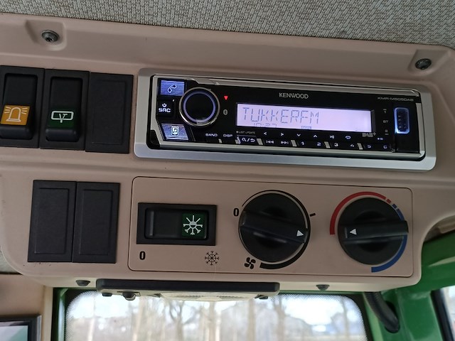 Smalspoor tractor, fendt 211f vario tms, 211f vario tms, 2010 - afbeelding 25 van  47