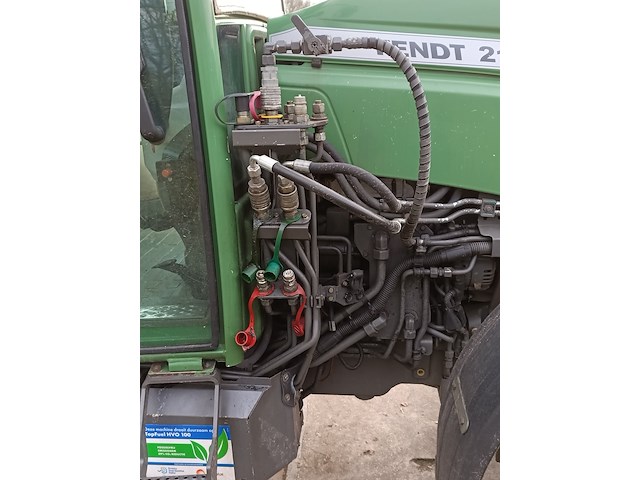 Smalspoor tractor, fendt 211f vario tms, 211f vario tms, 2010 - afbeelding 30 van  47