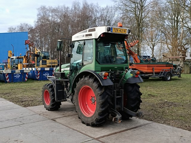 Smalspoor tractor, fendt 211f vario tms, 211f vario tms, 2010 - afbeelding 45 van  47