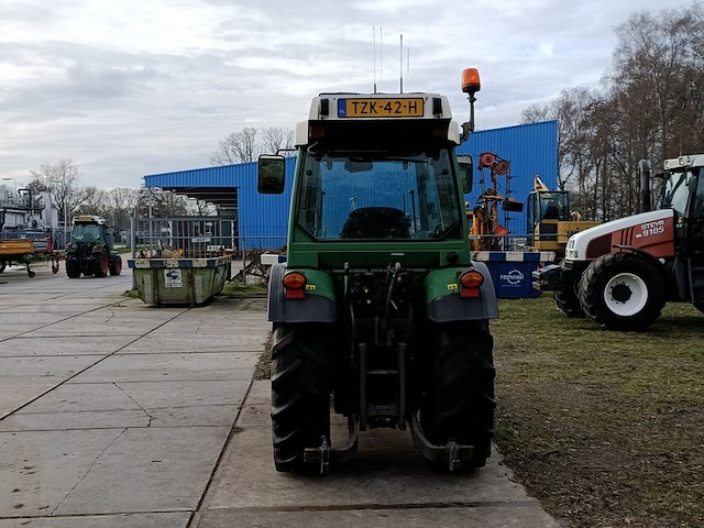 Smalspoor tractor, fendt 211f vario tms, 211f vario tms, 2010 - afbeelding 47 van  47