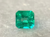 Smaragd - 0.79 carat natuurlijke colombiaanse smaragd - afbeelding 1 van  6