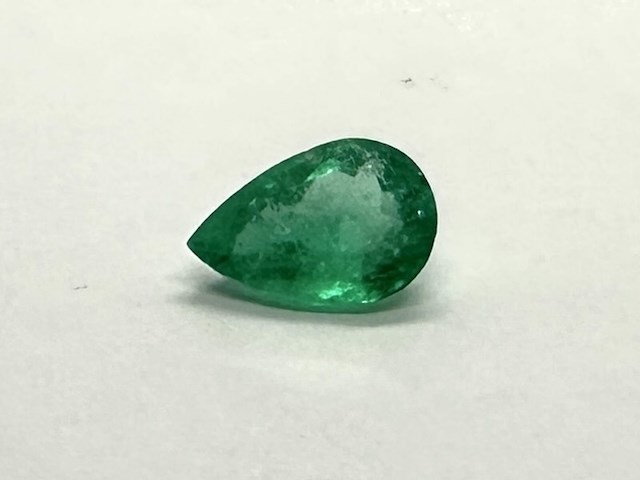 Smaragd - 0.81 carat colombiaanse smaragd - afbeelding 1 van  3