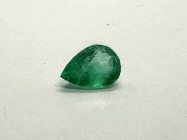 Smaragd - 0.81 carat colombiaanse smaragd - afbeelding 3 van  5