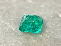Smaragd - 0.90 carat natuurlijke colombiaanse smaragd - afbeelding 3 van  6