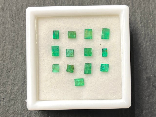Smaragd - 2.07 carat natuurlijke smaragd - afbeelding 1 van  4