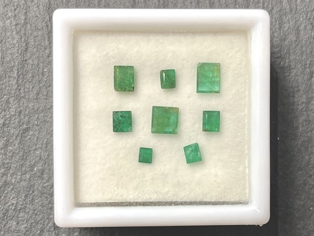 Smaragd - 2.12 carat natuurlijke smaragd - afbeelding 1 van  4