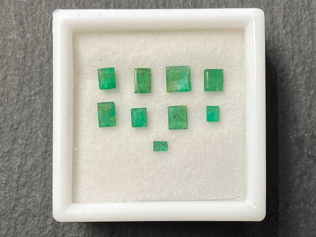 Smaragd - 2.13 carat echte natuurlijke smaragd - afbeelding 1 van  3