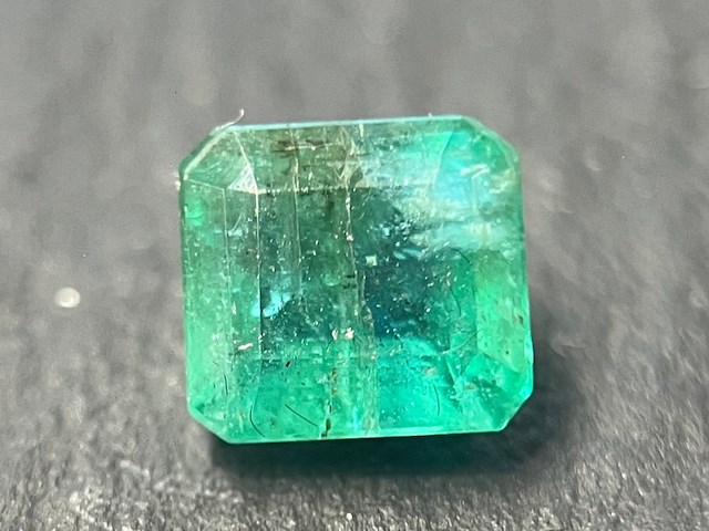 Smaragd - 2.16 carat natuurlijke smaragd - afbeelding 1 van  6