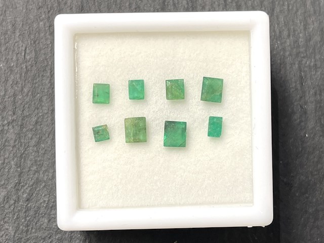 Smaragd - 2.21 carat natuurlijke smaragd - afbeelding 1 van  4