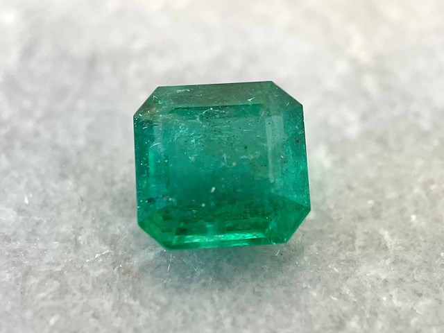 Smaragd - 5.47 carat natuurlijke smaragd - afbeelding 1 van  5