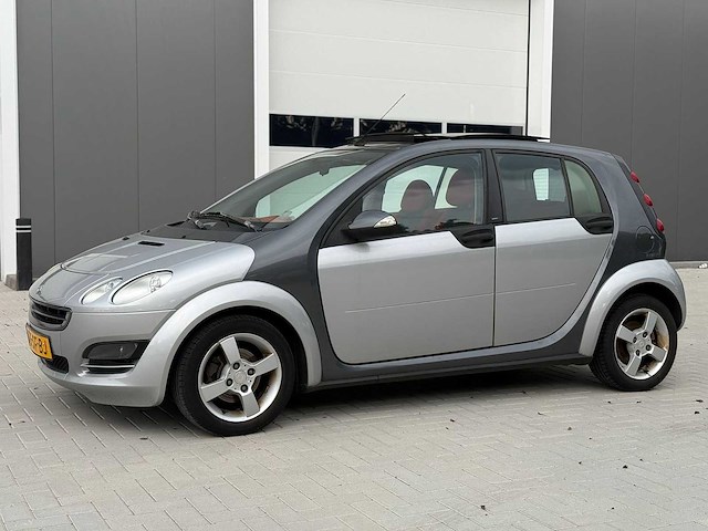 Smart - 2005 - forfour - 1.3 passion - personenauto - afbeelding 1 van  27