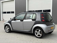 Smart - 2005 - forfour - 1.3 passion - personenauto - afbeelding 24 van  27