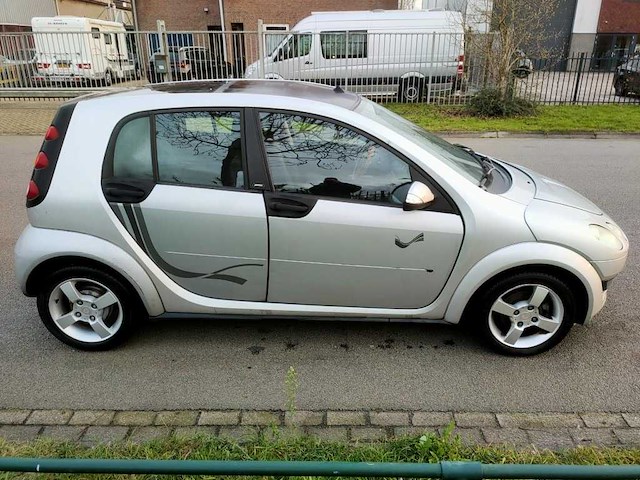 Smart - 2006 - forfour - 1.1 passion - 44-tf-lk - afbeelding 13 van  16