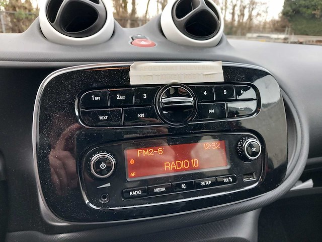 Smart - 2016 - forfour - 1.0 pure - personenauto - afbeelding 2 van  16