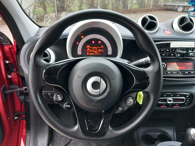 Smart - 2016 - forfour - 1.0 pure - personenauto - afbeelding 15 van  16