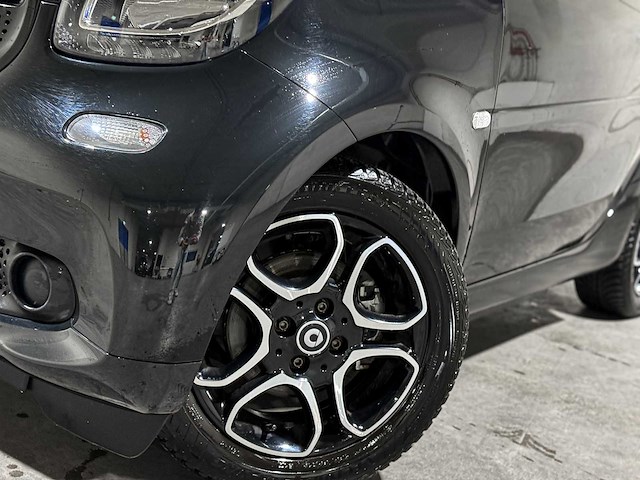 Smart - fortwo - eq 18 kwh - afbeelding 15 van  18