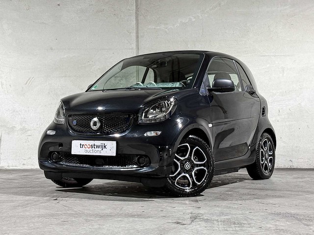 Smart - fortwo - eq 18 kwh - afbeelding 1 van  17