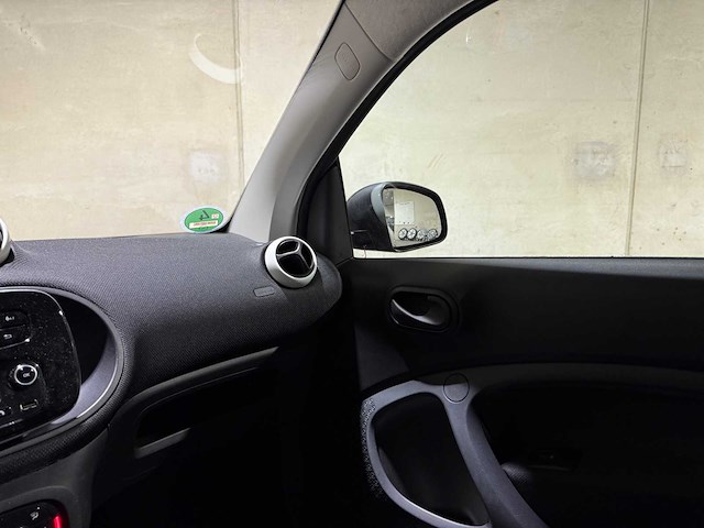 Smart - fortwo - eq 18 kwh - afbeelding 25 van  40