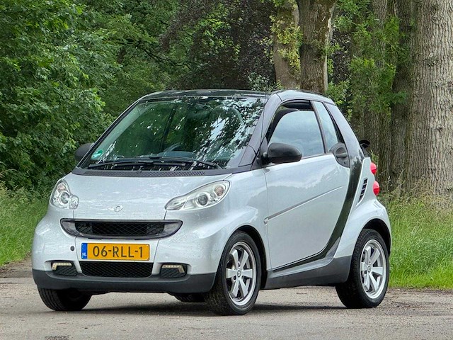 Smart - fortwo cabrio - 1.0 mhd pure - 73000 km - 2011 - 06-rll-1 - personenauto - afbeelding 1 van  21