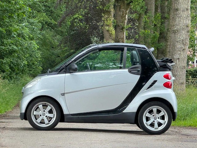 Smart - fortwo cabrio - 1.0 mhd pure - 73000 km - 2011 - 06-rll-1 - personenauto - afbeelding 20 van  21