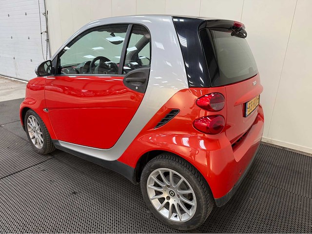 Smart - fortwo coupé - personenauto - 2009 - camperaansluiting met triangle - afbeelding 18 van  23